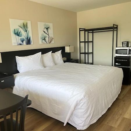 Richland Inn And Suites Экстерьер фото