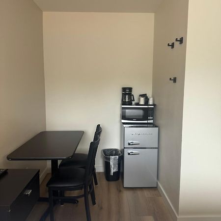 Richland Inn And Suites Экстерьер фото