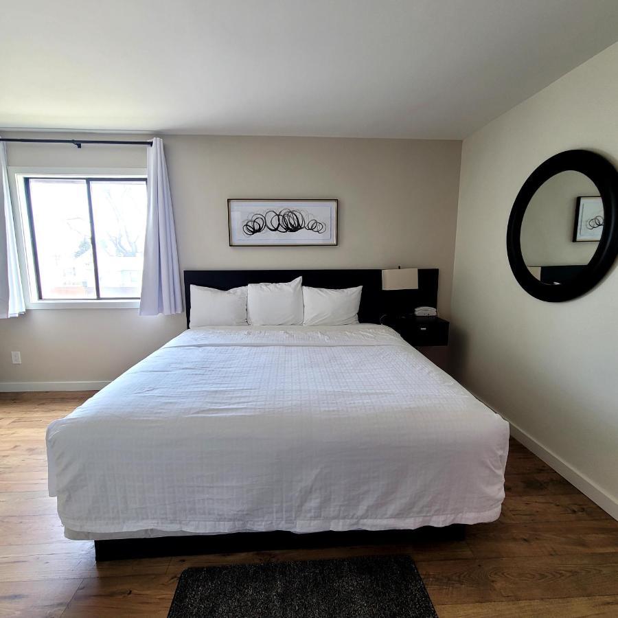 Richland Inn And Suites Экстерьер фото