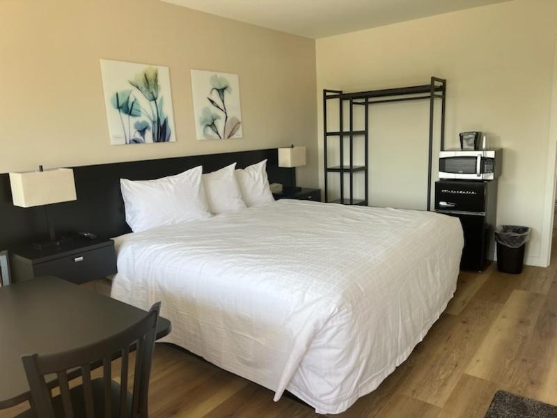 Richland Inn And Suites Экстерьер фото