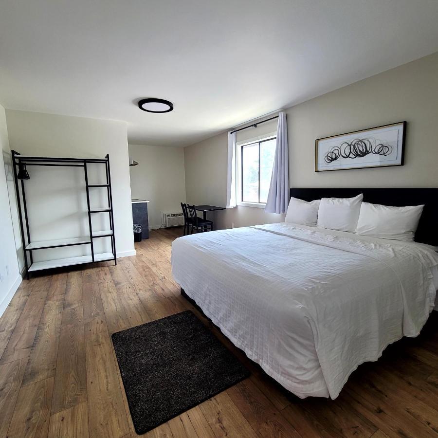 Richland Inn And Suites Экстерьер фото